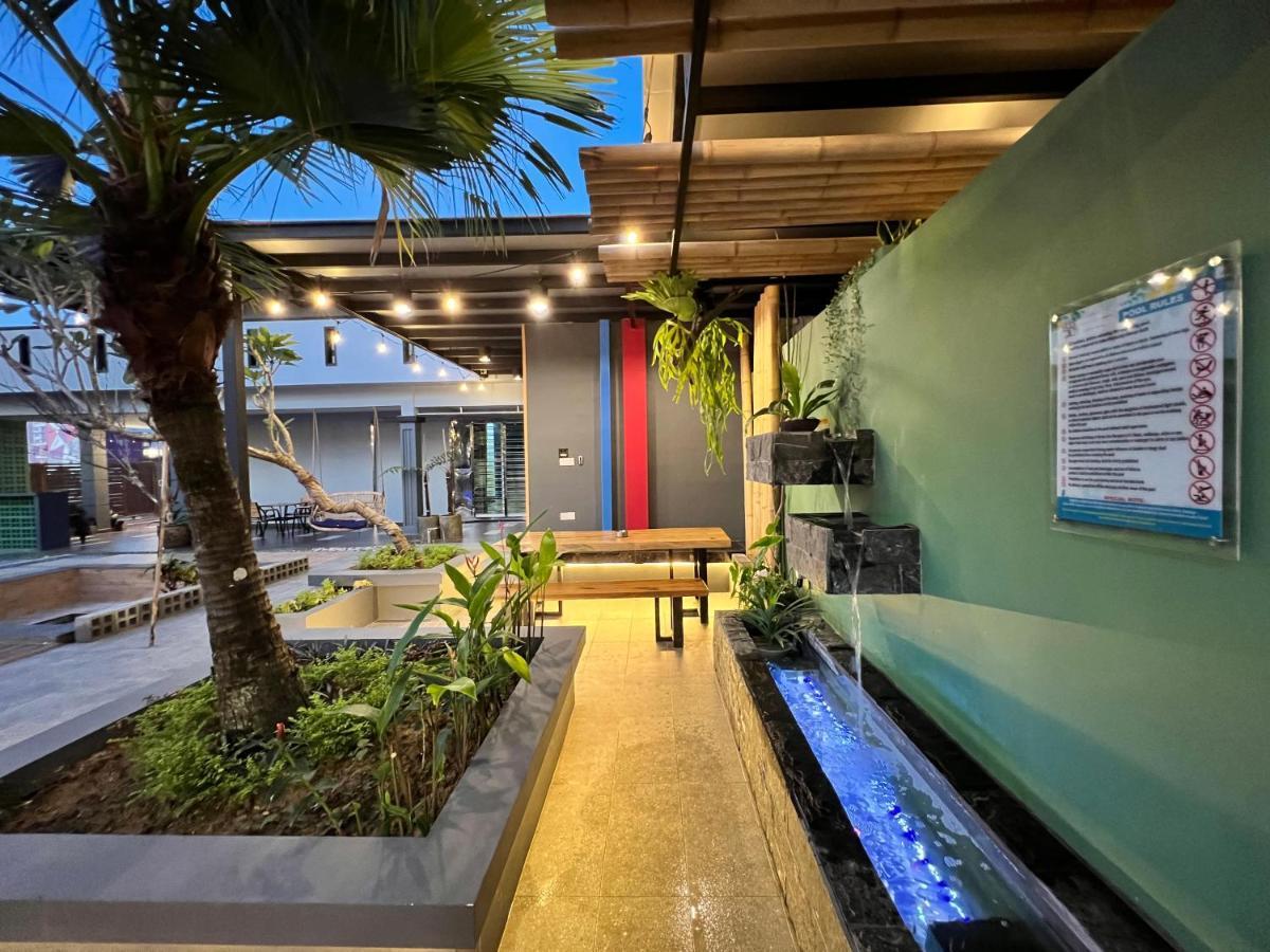 The Uniique Haus - Johor 1St Staycation Water Dining Experience Джохор-Бару Екстер'єр фото